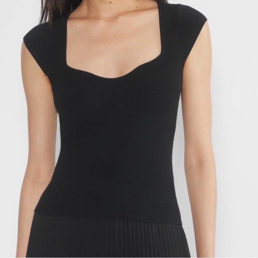 Aritzia Black Tuscany Cap Sleeve Sweater Top NWOT medium